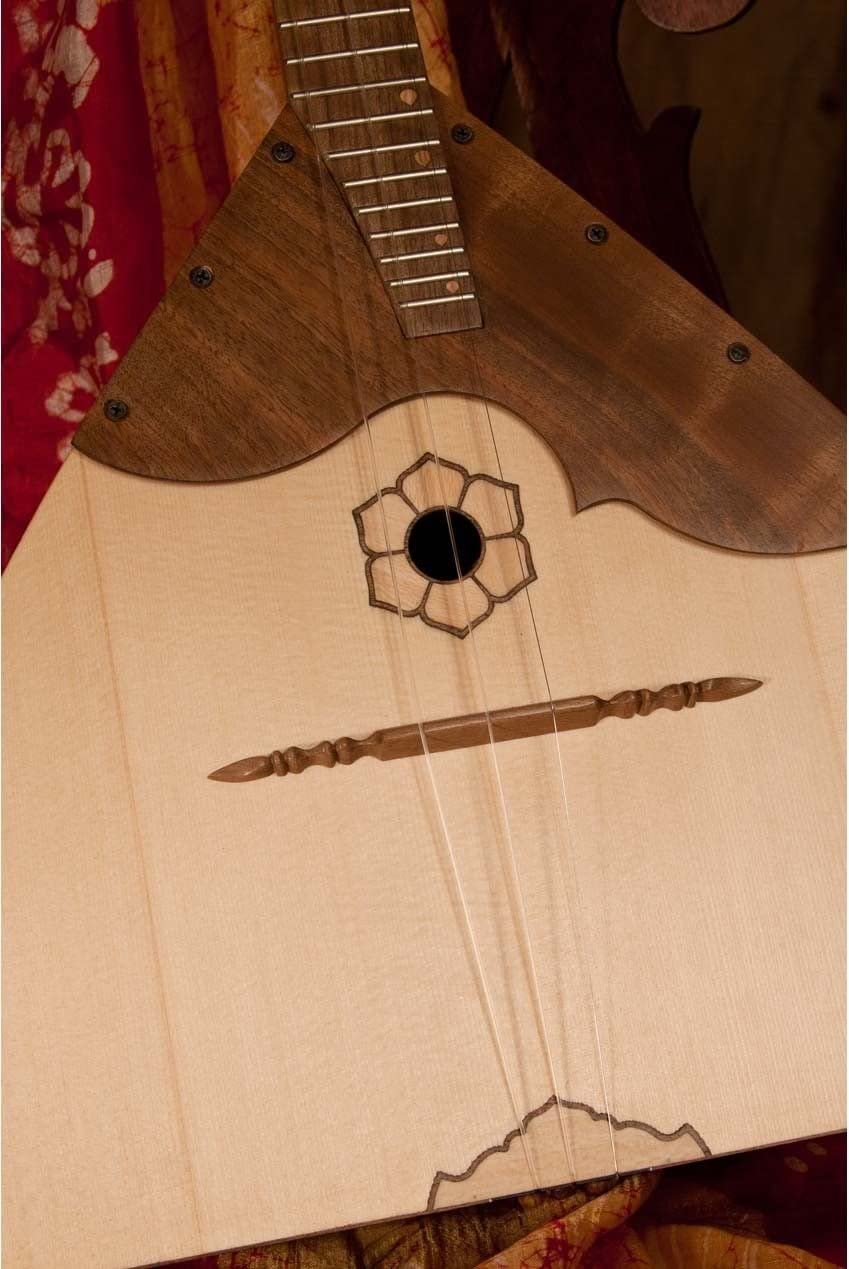 บาลาไลกาใหม่ของรัสเซีย เครื่อง - Musical Instrument Balalaika บทวิจารณ์และราคา